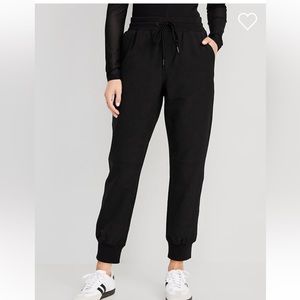 Old Navy Joggers All Season Stretch Tech lined joggers size XL Petite